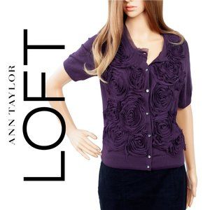 SALE❤️Ann Taylor Loft Merino Wool Blend Rose Sweater